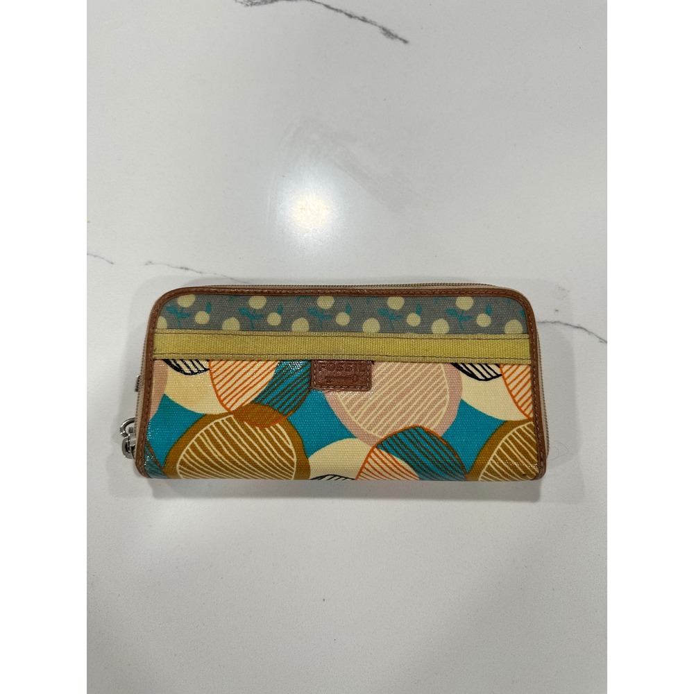 Fossil Key-Per Coated Canvas Zip Around Wallet Retro Geometric Floral Print